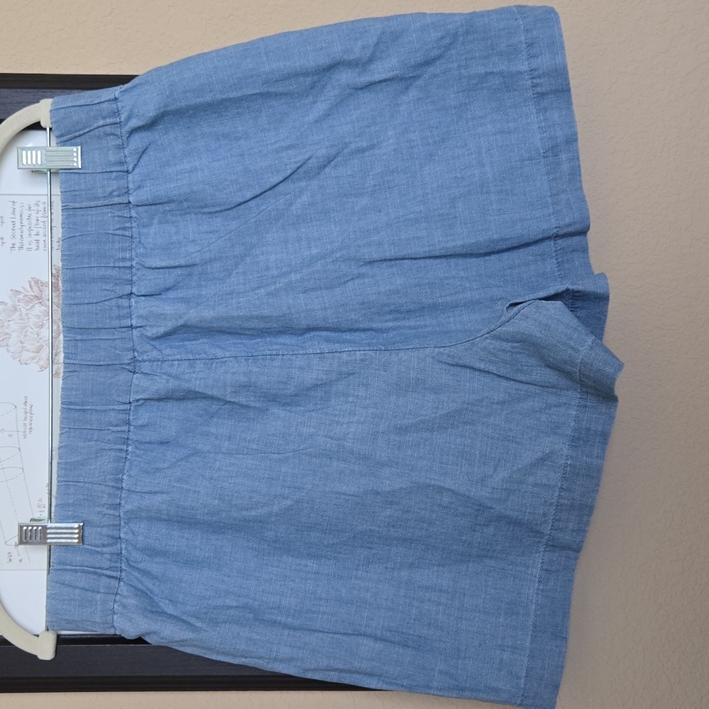 J. Crew 3" Tropez Chambray Cotton Pull-On Shorts Ocean Blue EUC - M - Picture 3 of 6